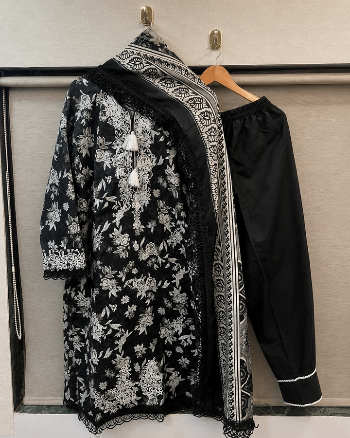 Noiré — Black & White Embroidered 3-Piece Set